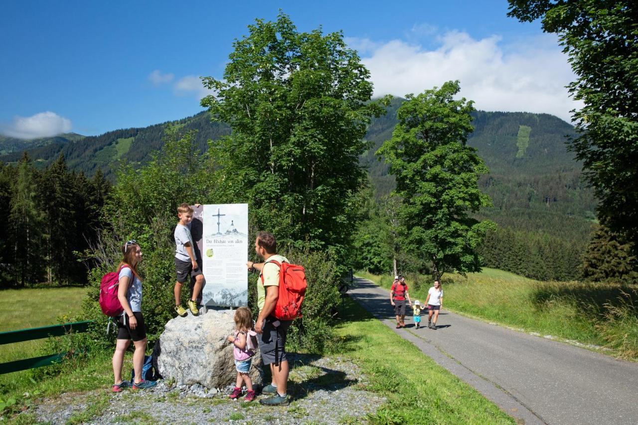 Alpenhotel & Aparthotel Lanz Hohentauern Exteriér fotografie